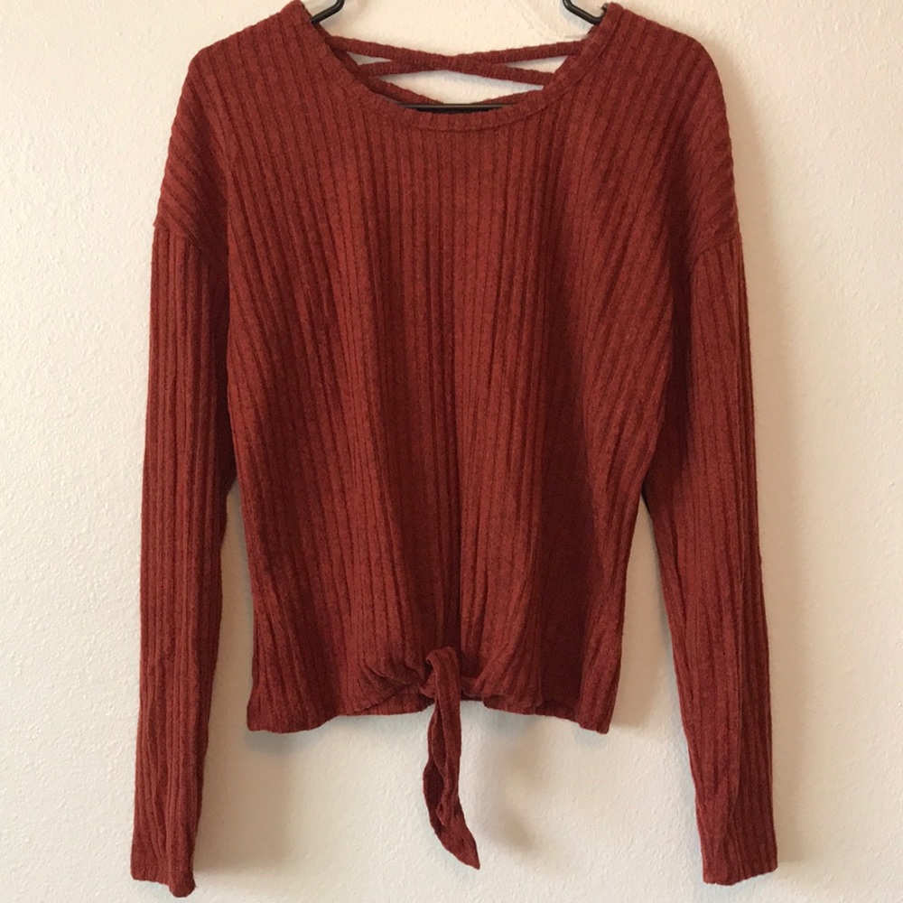 Front Tie Mid-rise Top